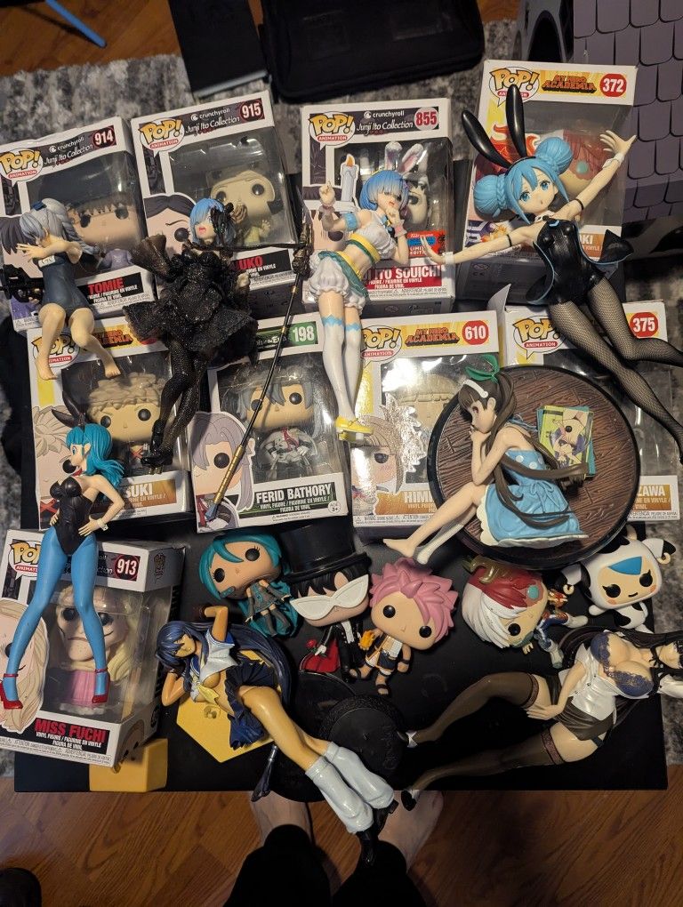 Huge Lot Anime Figures And Pops