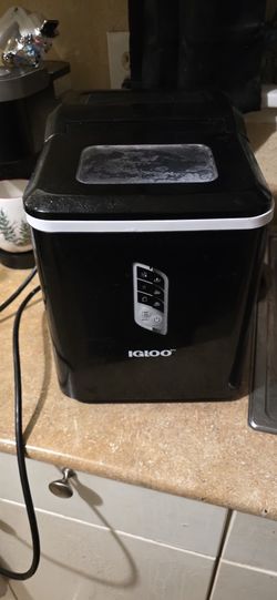 Igloo Ice Maker