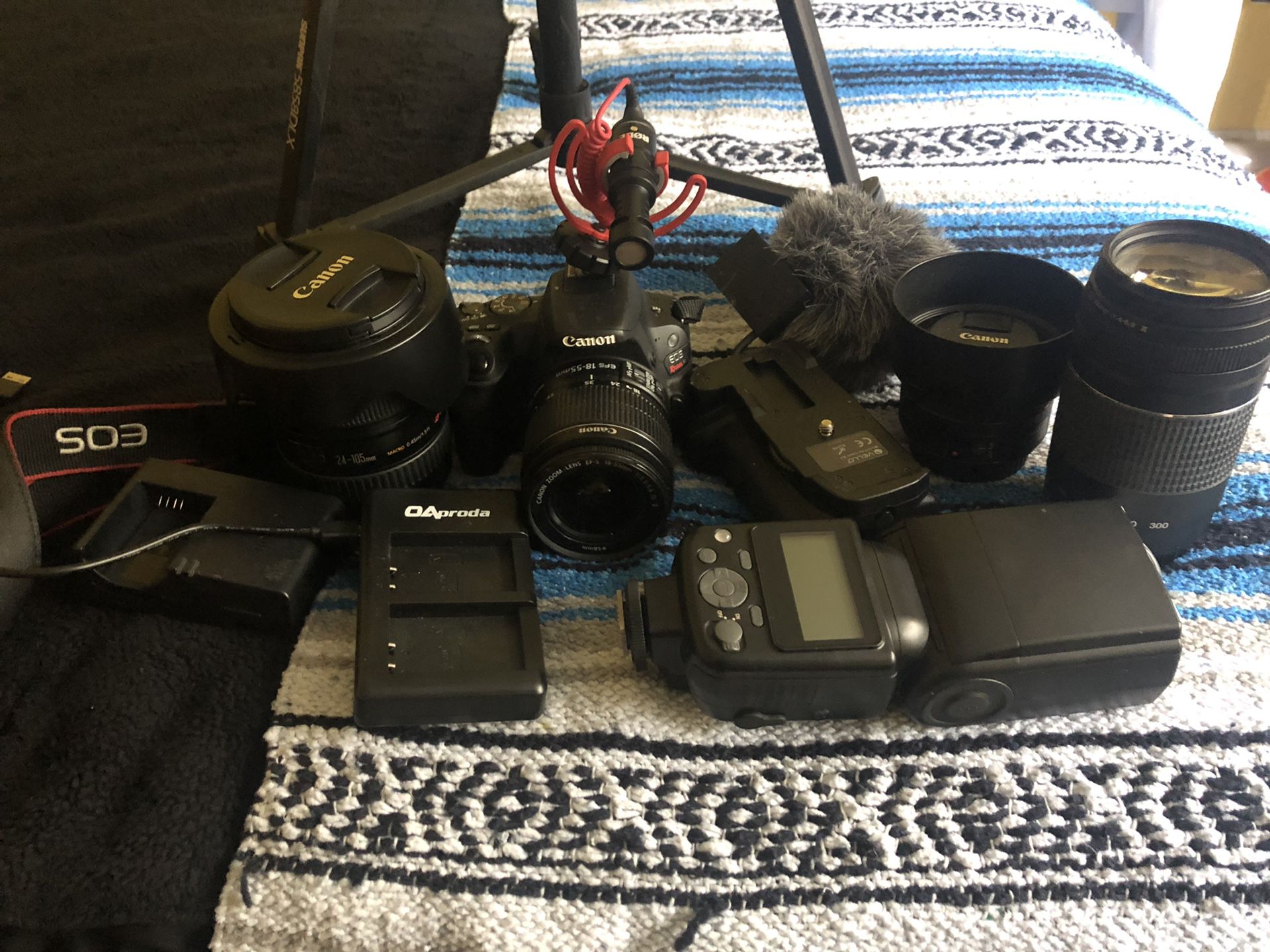 Beginner Video kit Canon SL2( willing to sell separate