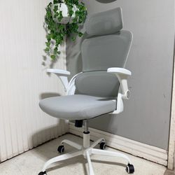 Desk chair, office chair