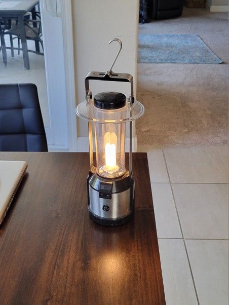 Camping 🏕 Lantern w/batteries