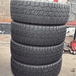 35 X 12.50 R22 Set of 4 Used Hankook Dynapro In Premium Condition
