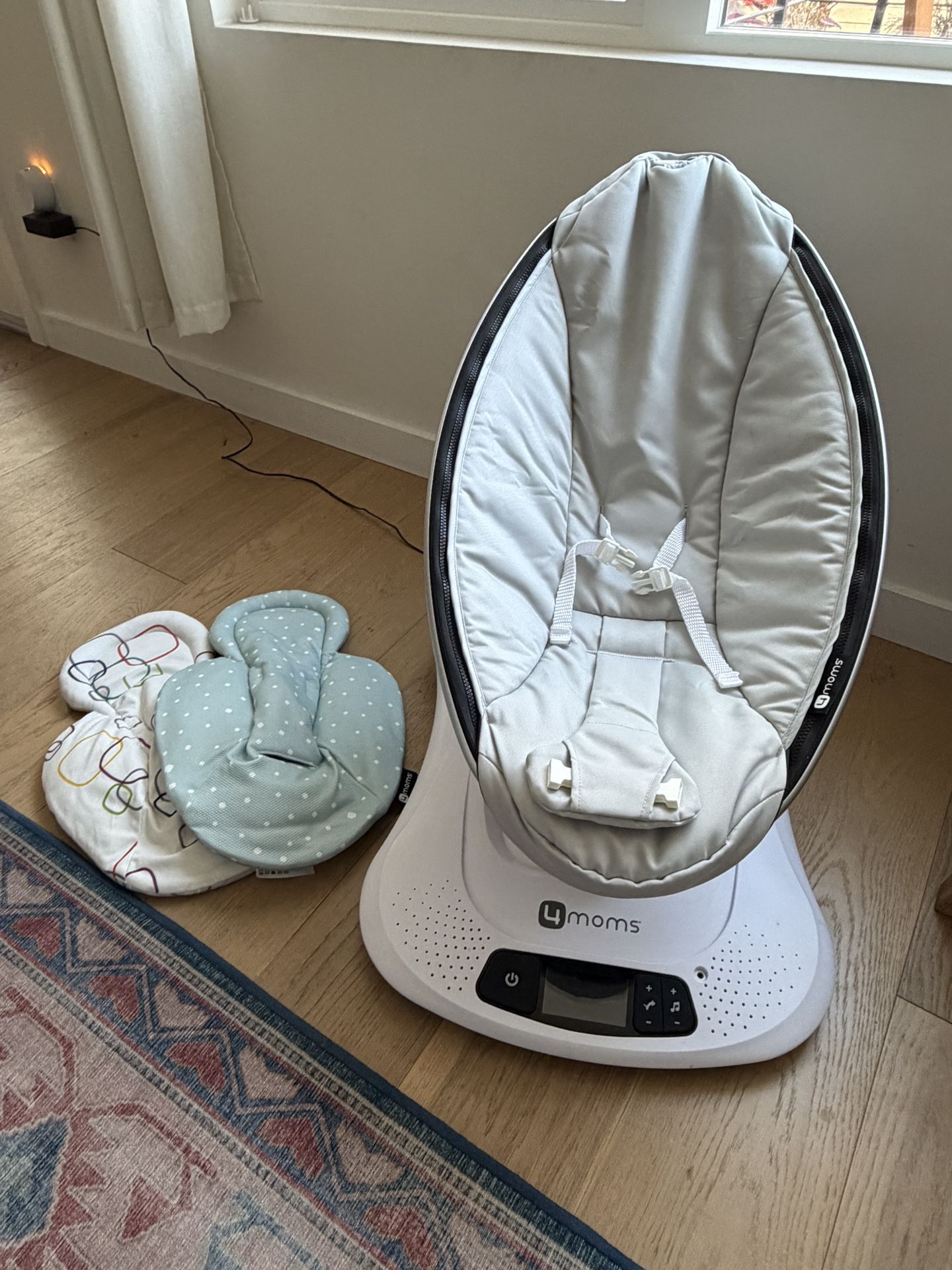 4moms mamaRoo Baby Swing
