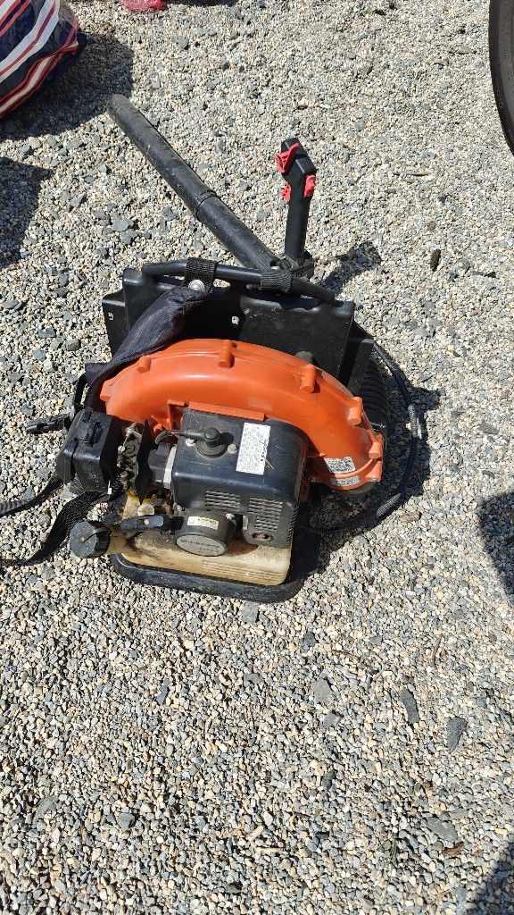 Backpack Leaf Blower