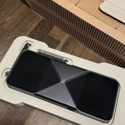 RTX 5090 FE Edition, Brand New