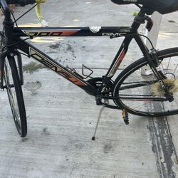 GMC Road Bike