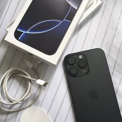 iPhone 16 Pro Max 512GB Unlocked – 92% Battery – Never Repaired