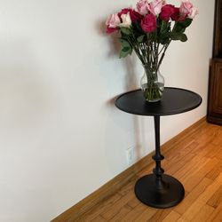 Black Medal Pedestal 