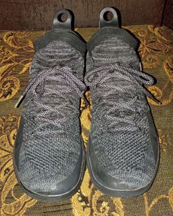 Nike KD 11 Black Twilight Pulse