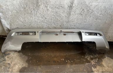 2022-2025 Nissan Pathfinder Rear Bumper Silver Valance Cover Oem used