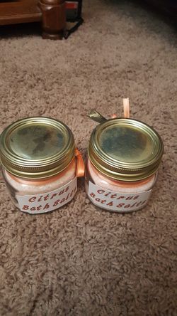Homemade citrus bath salts
