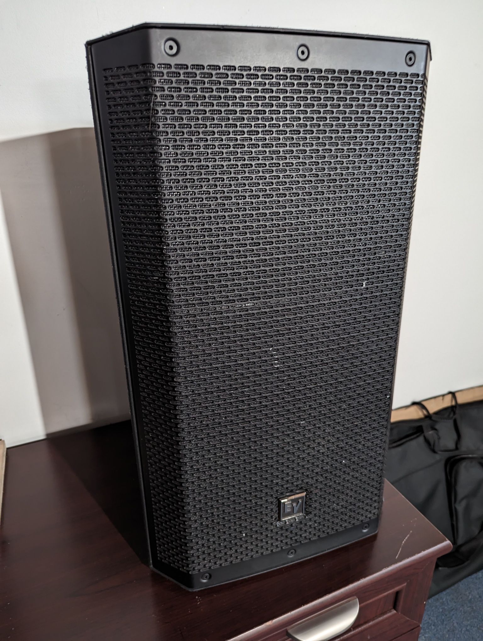 Electro Voice ZLX-12P