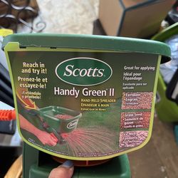 Scotts Handy Green II Hand-Held Spreader