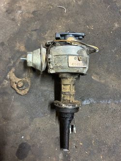 Mopar 318 Electronic Distributor Core (contact info removed) 1981 Dodge Chrysler Small Block