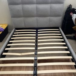 Queen Size Bed With Storage From Living Spaces 
