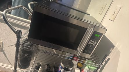 Microwave