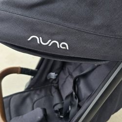 NUNA TRVL LX Self-Folding Compact Stroller