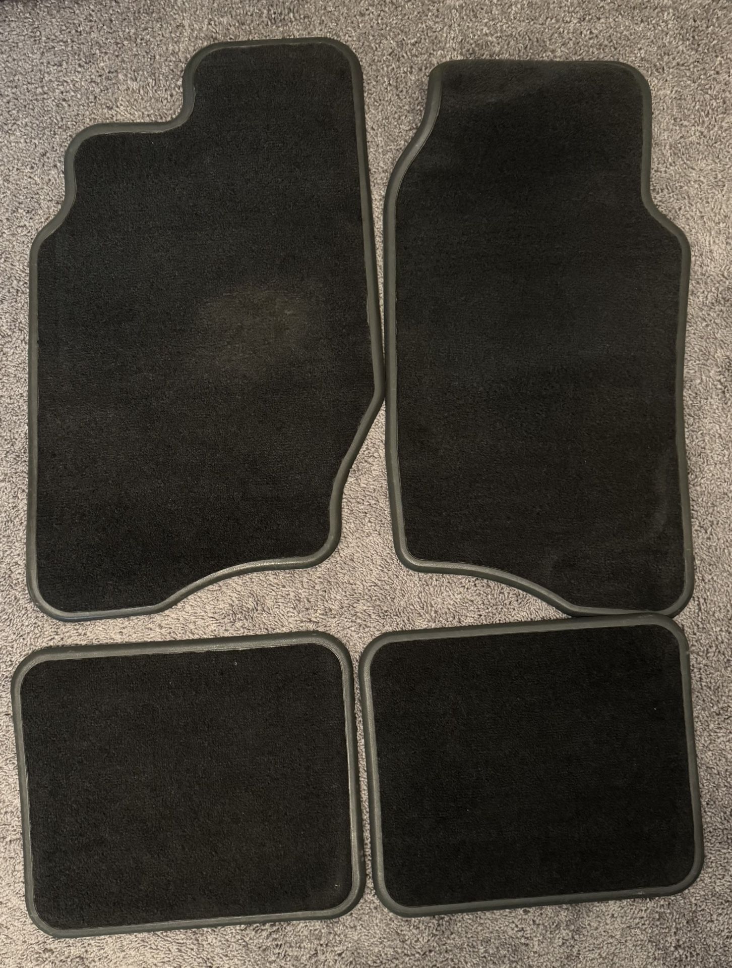 Floor Mats 2003 Chevrolet Cavalier