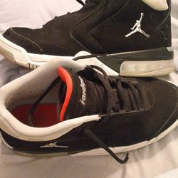 Jordans Mens Size 8.5  