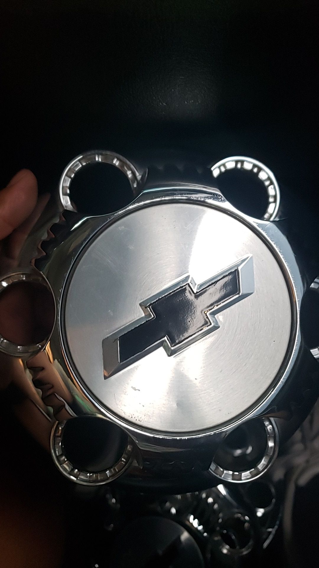 Chrome Silverado hub caps