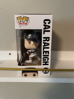 UNOPENED, EXCLUSIVE Cal Raleigh Funko Pop