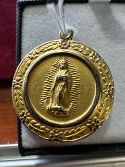 Religious pendant for sale!