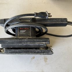 BLACK & DECKER 7448 FINISHING SANDER