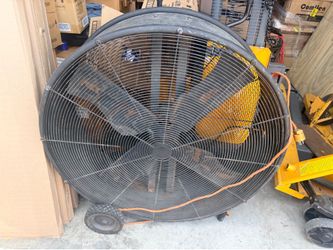 Huge Shop Fan