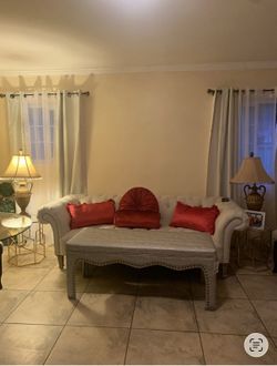 Ivory cream tuffed sofa wood legs