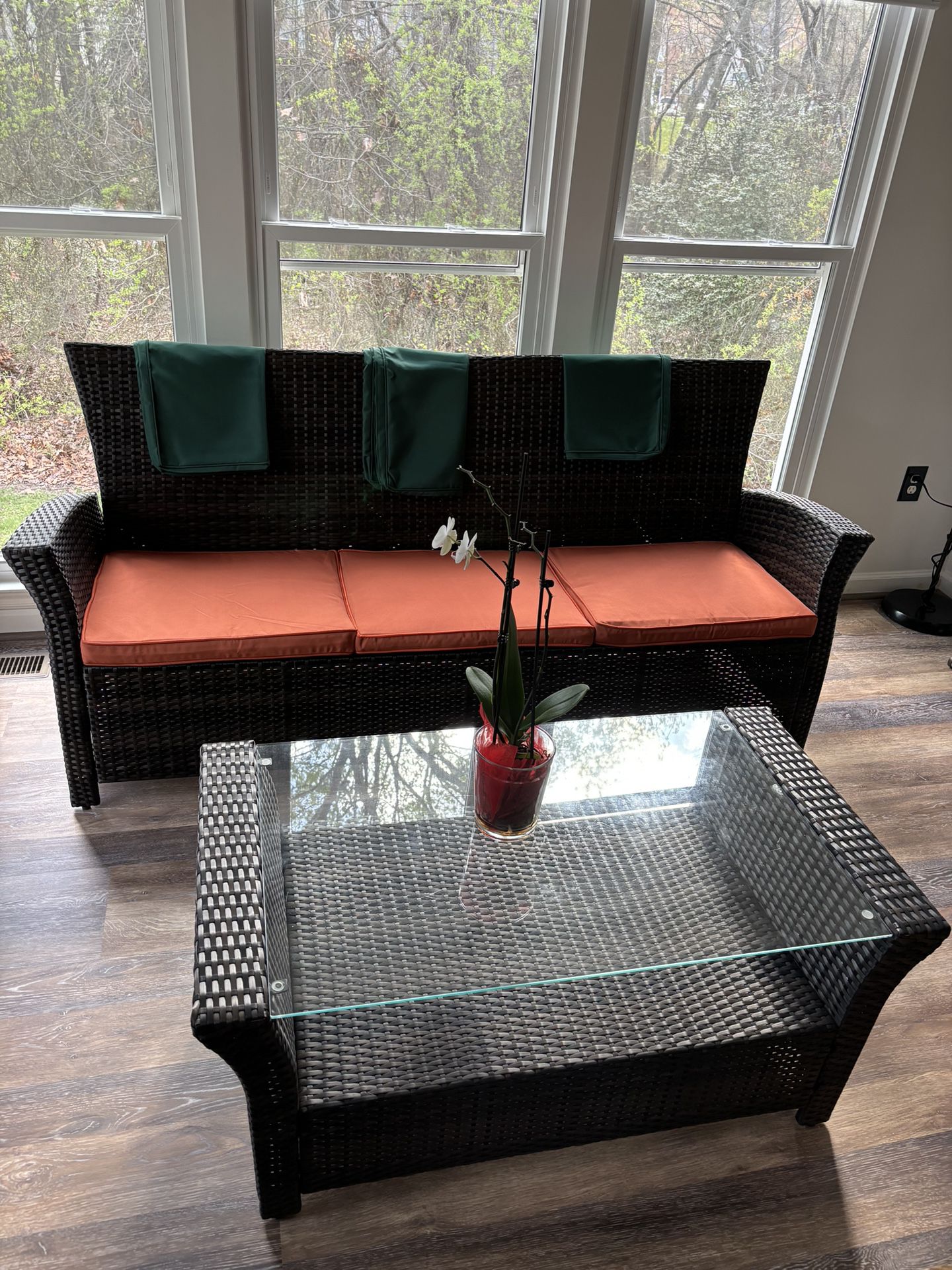 Sunroom / Outdoor Patio Furniture 