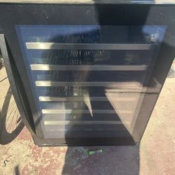 Danby 48 Bottle Wine Cooler 