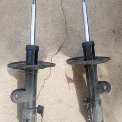 Front Struts 07 Rav4