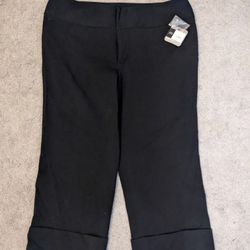 New "Mossimo Stretch" Black Capri Length Pant -Size 16