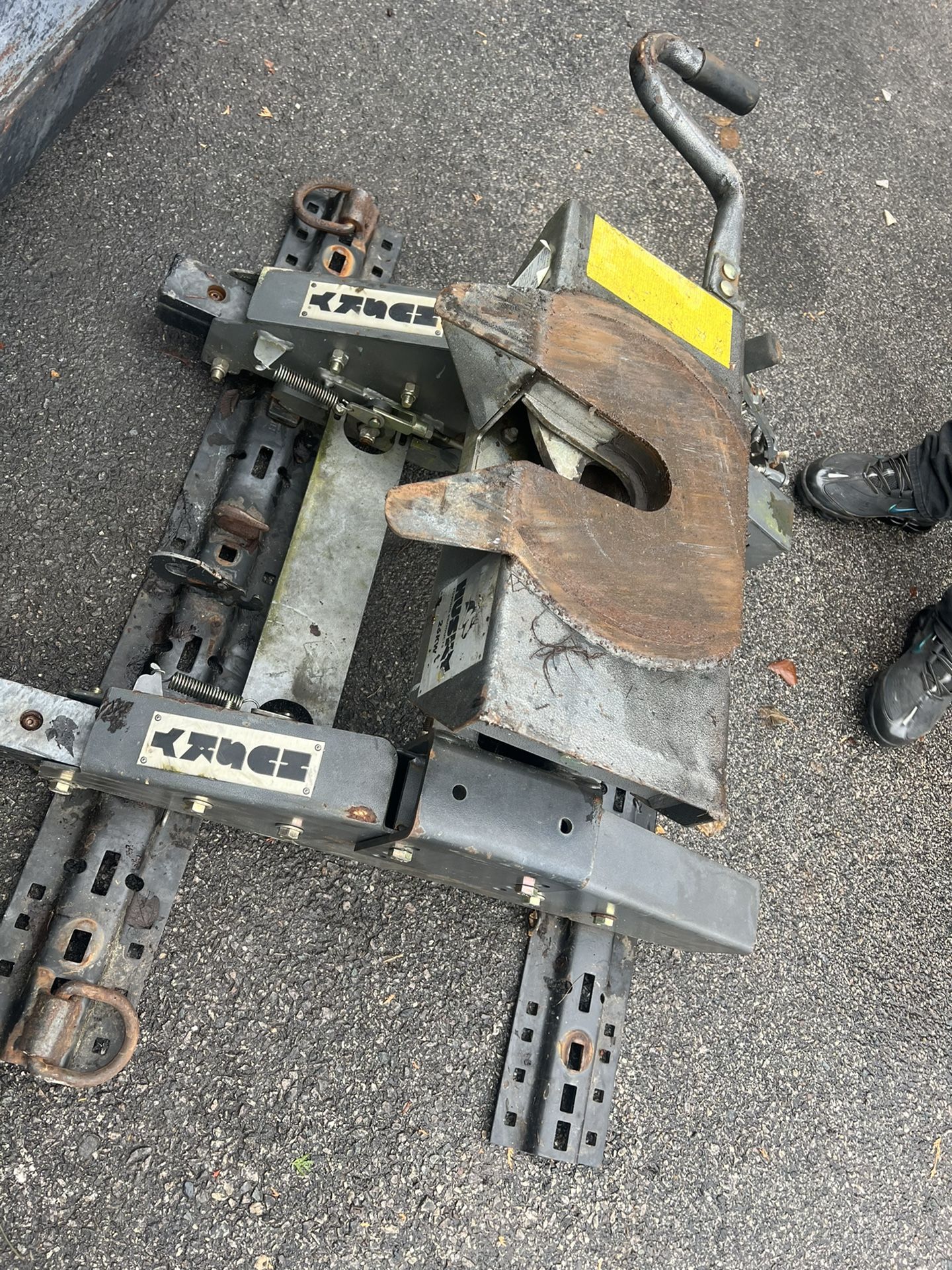 Husky 5th Wheel
