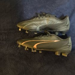 Puma, Cleats, Black,size 9