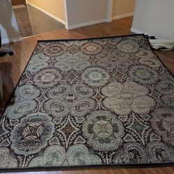 Rug- Rectangular 7 1/2' x 9'
