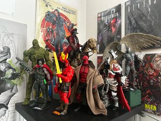 Hellboy/Spawn/Starwars/Marvel/LEGOS