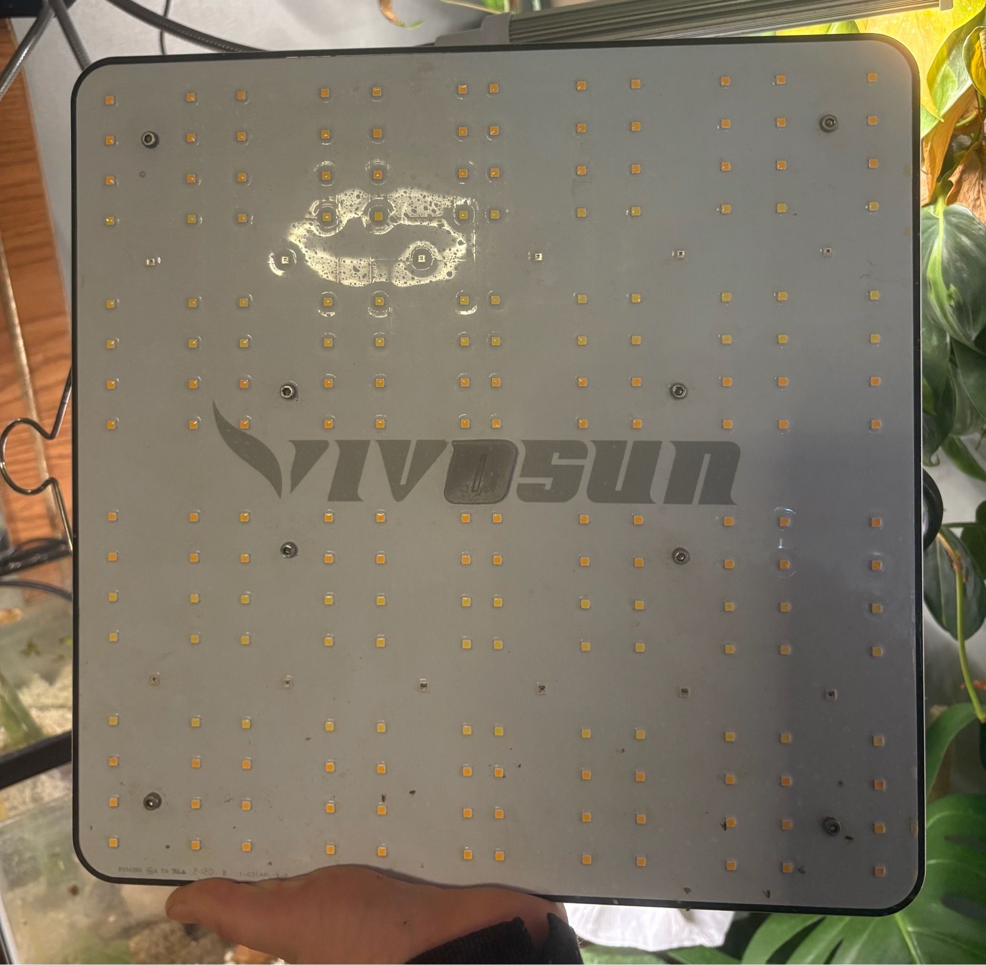 Vivosun LED grow light