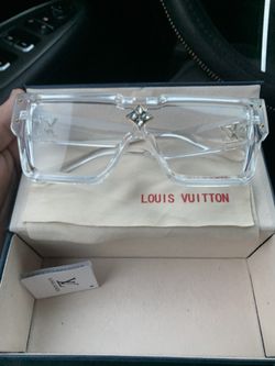 Louie V Sunglasses 