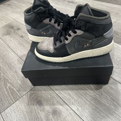 Air Jordan  1 mid se craft (gs)