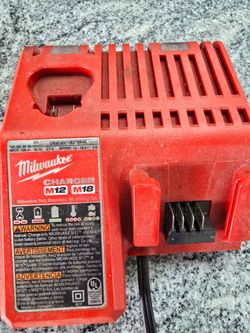 Milwaukee battery charger
