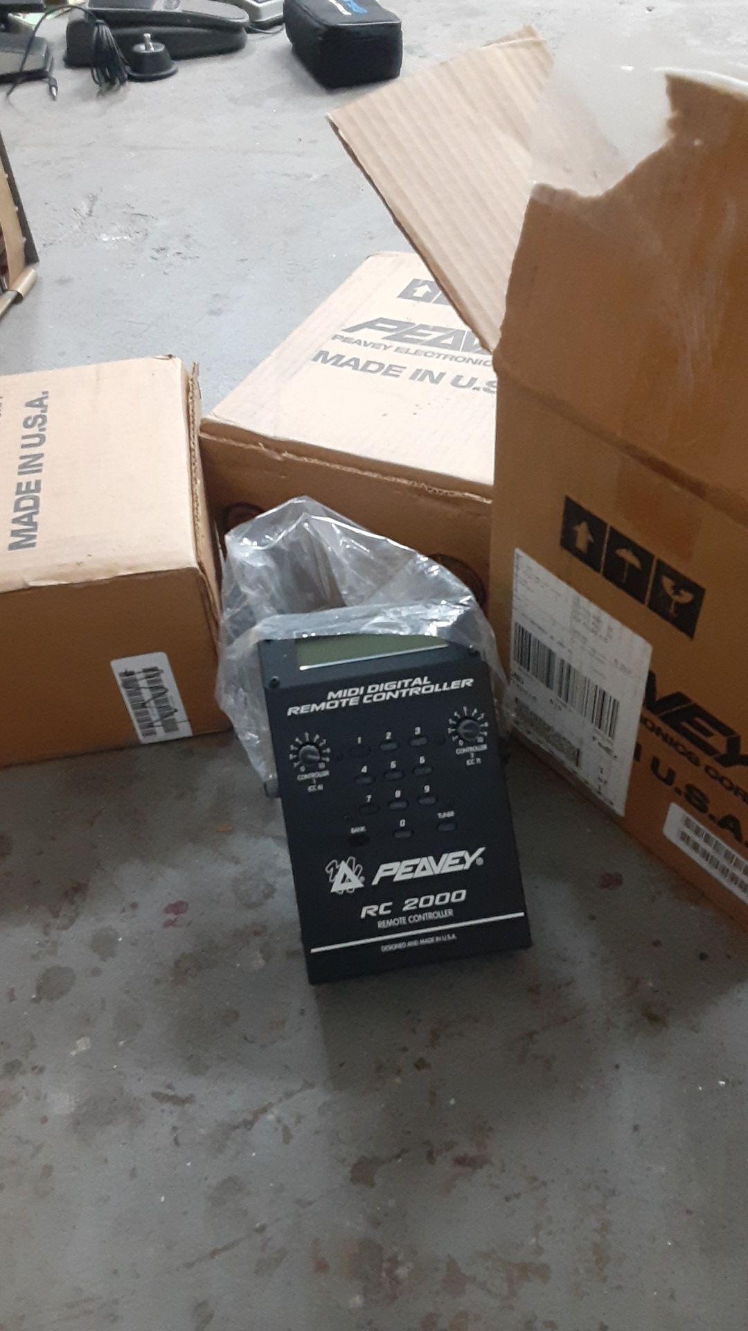 3 Brand New Peavy rc 2000 controllers