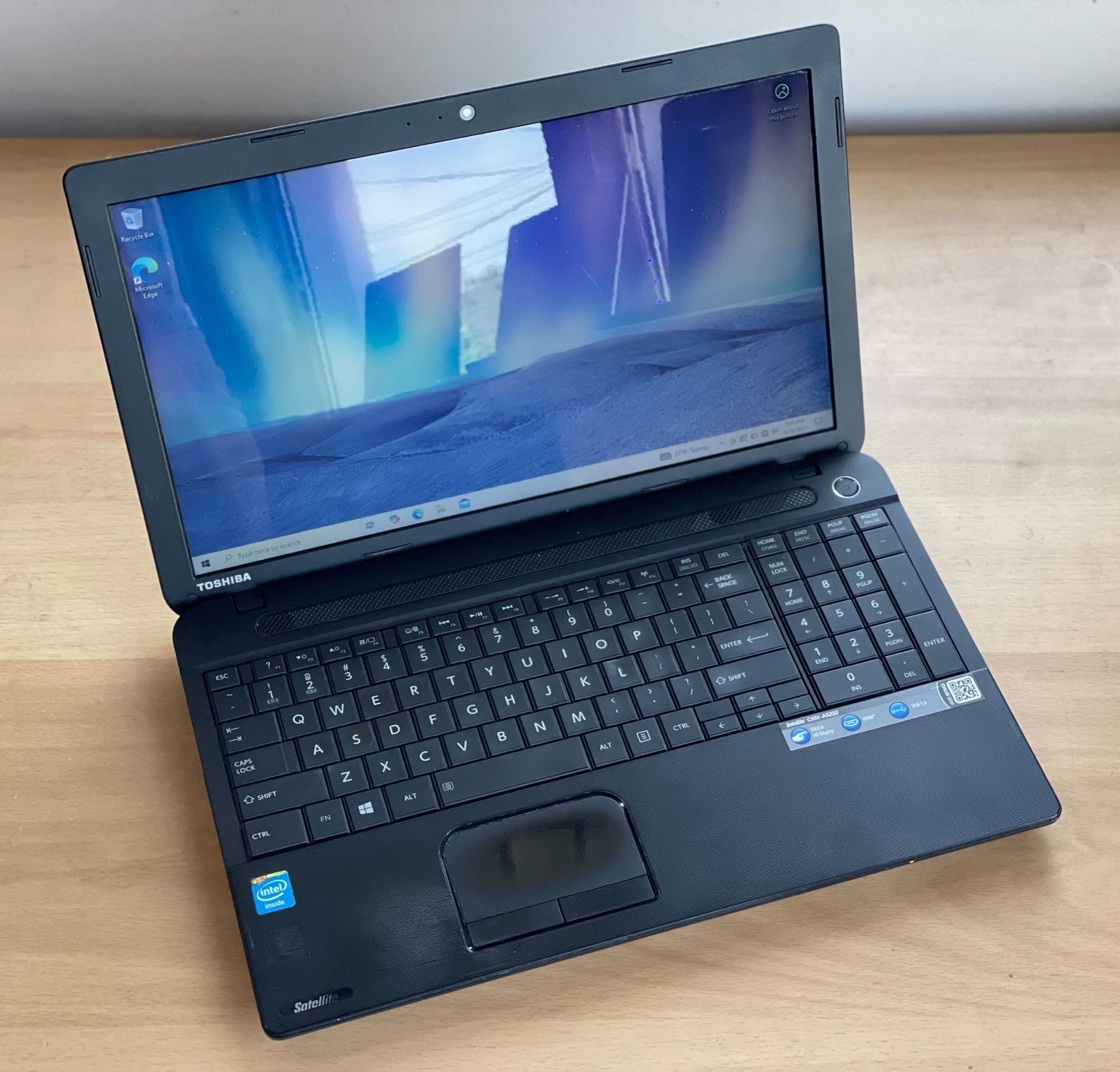 Toshiba Satellite 15.6”