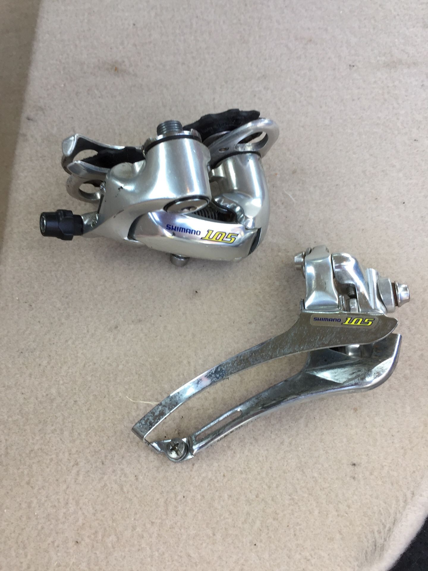 Shimano 105 front and rear derailleurs
