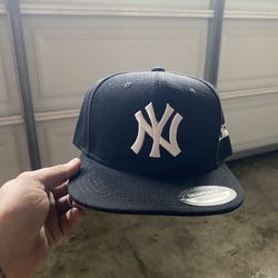 Yankees SnapBack Never worn