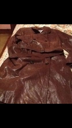 Leather trench coat size medium women's