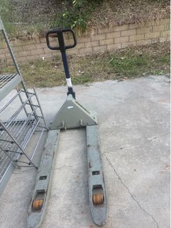 Manual Pallet Jack