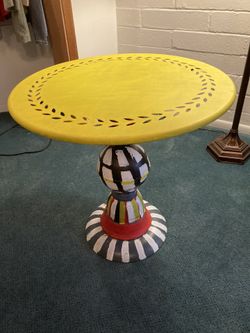 Funky Table Base - Metal