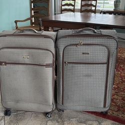 London fog large check in luggage