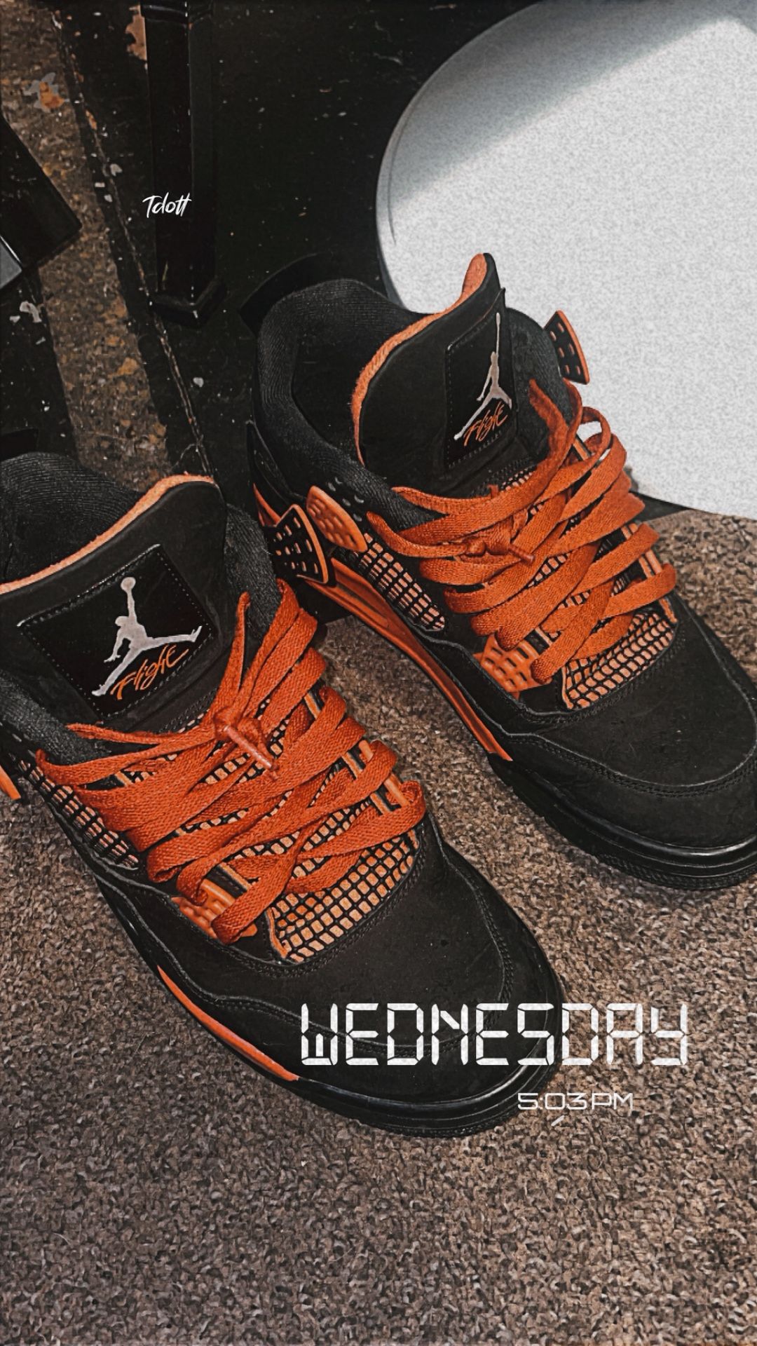 Jordan 4s Size 10.5 Fit Like A 9